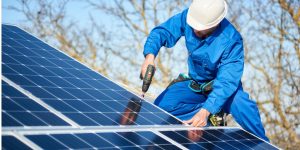 Installation Maintenance Panneaux Solaires Photovoltaïques à Sollies-Ville